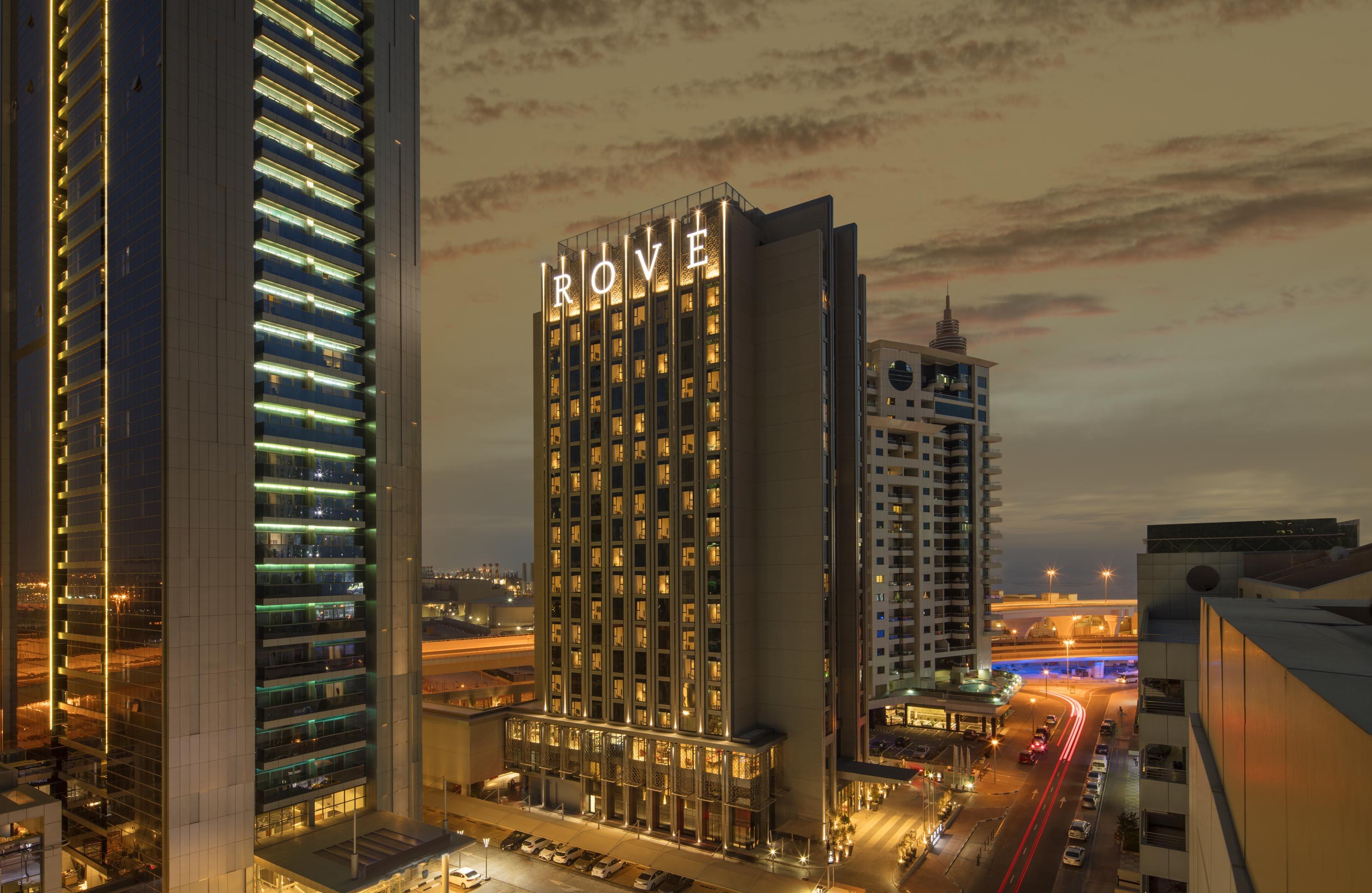 Rove Dubai Marina Hotel Exterior photo